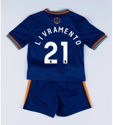 Newcastle United Tino Livramento #21 Tredjetrøje Børn 2025-26 Kortærmet (+ Korte bukser)